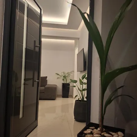 Prifti Luxury * פליראקי