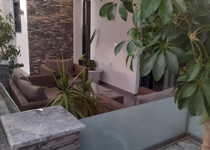 Prifti Luxury Apartman Faliráki