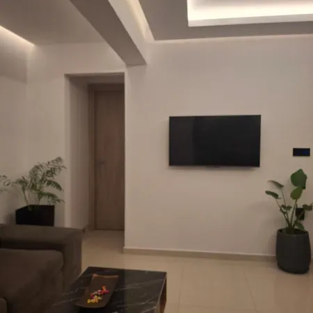 شقة Prifti Luxury فاليراكي