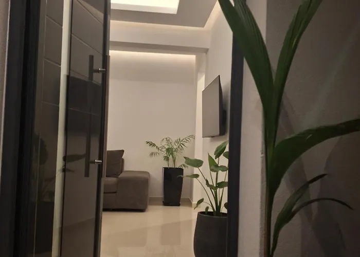 Prifti Luxury * فاليراكي