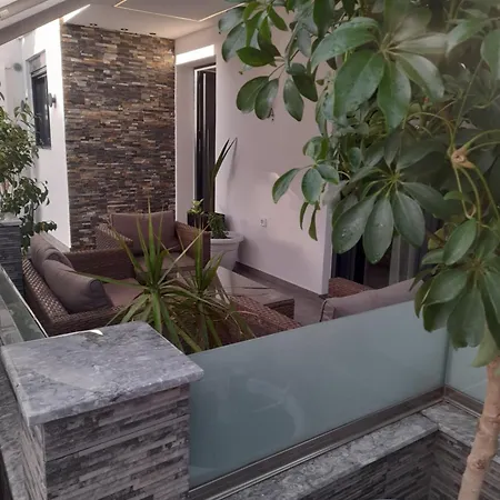 Prifti Luxury Apartment Faliraki