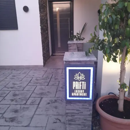 Apartment Prifti Luxury